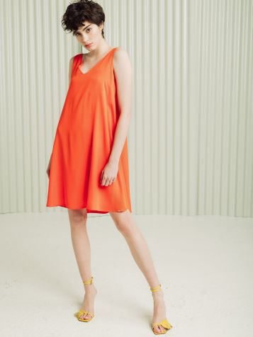 Lepršava narandžasta haljina