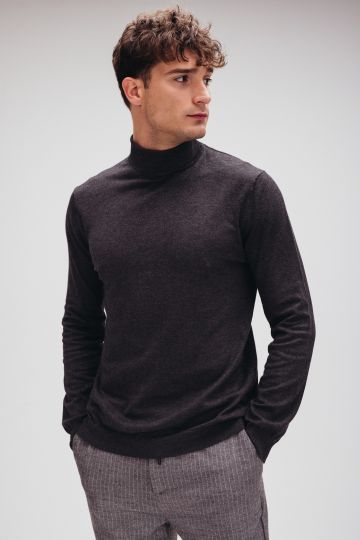 Džemper sa rolkom u melirano tamno sivoj boji