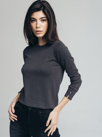 Ženski tamno sivi džemper