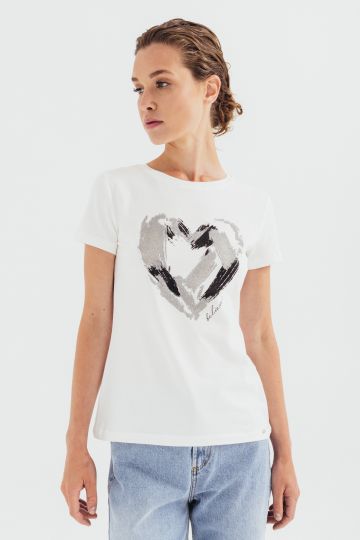 Majica sa srcem u dve boje