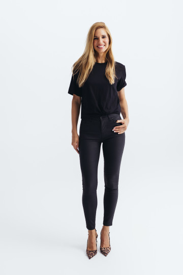 Ženske skinny farmerke sa visokim strukom u crnoj boji -model 209