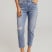 Slim fit farmerke visok struk svetli denim cepani detalj -model 211