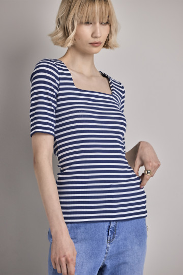 Ženska prugasta majica sa četvrtastim izrezom