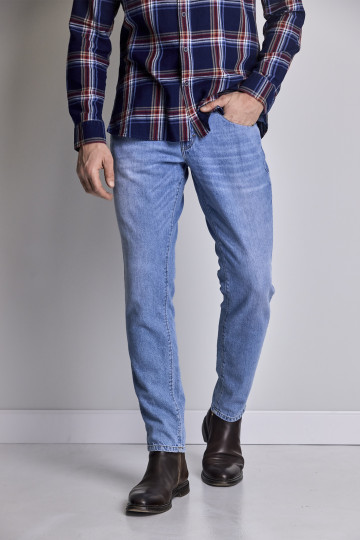 Muške regular fit farmerke sa suženim nogavicama i dodatkom lana - model R106
