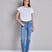 Slim fit jeans sa ravnim nogavicama i srednjim strukom - model 202
