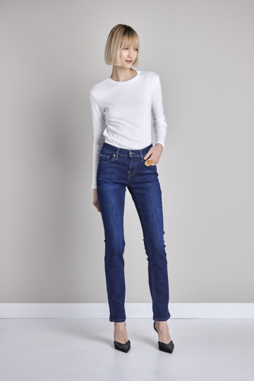 Ženske slim fit farmerke sa ravnim nogavicama -model 202